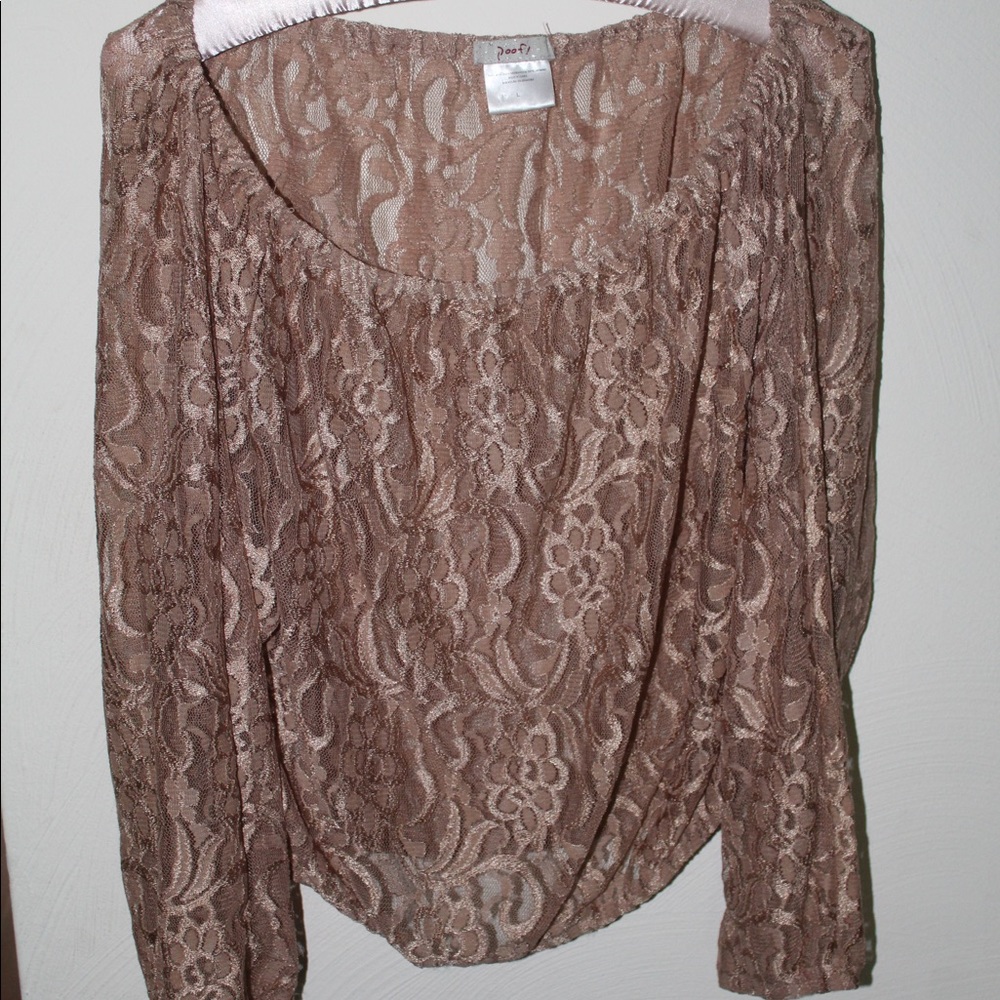 Off the shoulder Lace nude shirt
